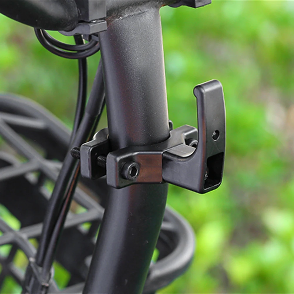 フック付きオートバイヘルメットアクセサリー収納バッグハンガー - Motorcycle Gear Wall Mount のレビューと価格